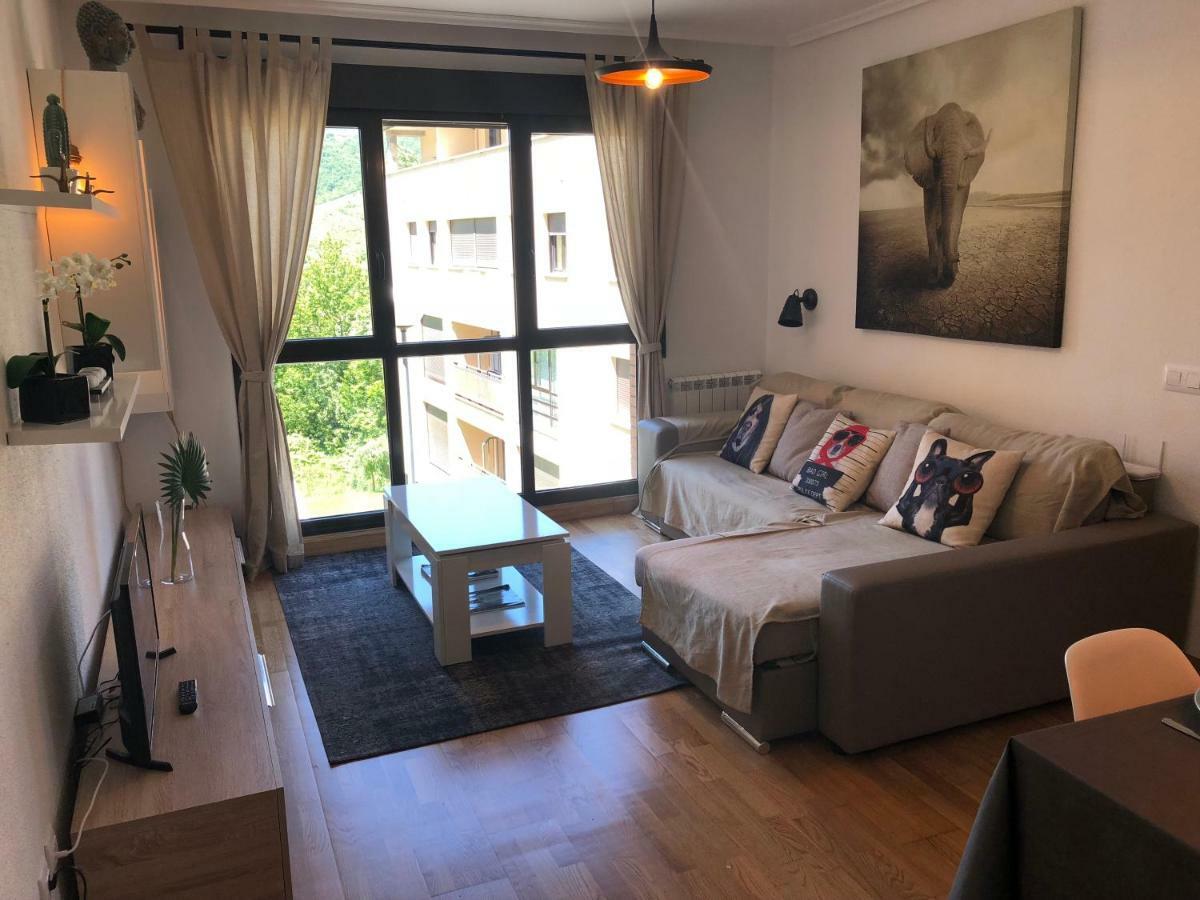 Apartamento Ezcaray Con Piscina Zorraquin Exterior photo